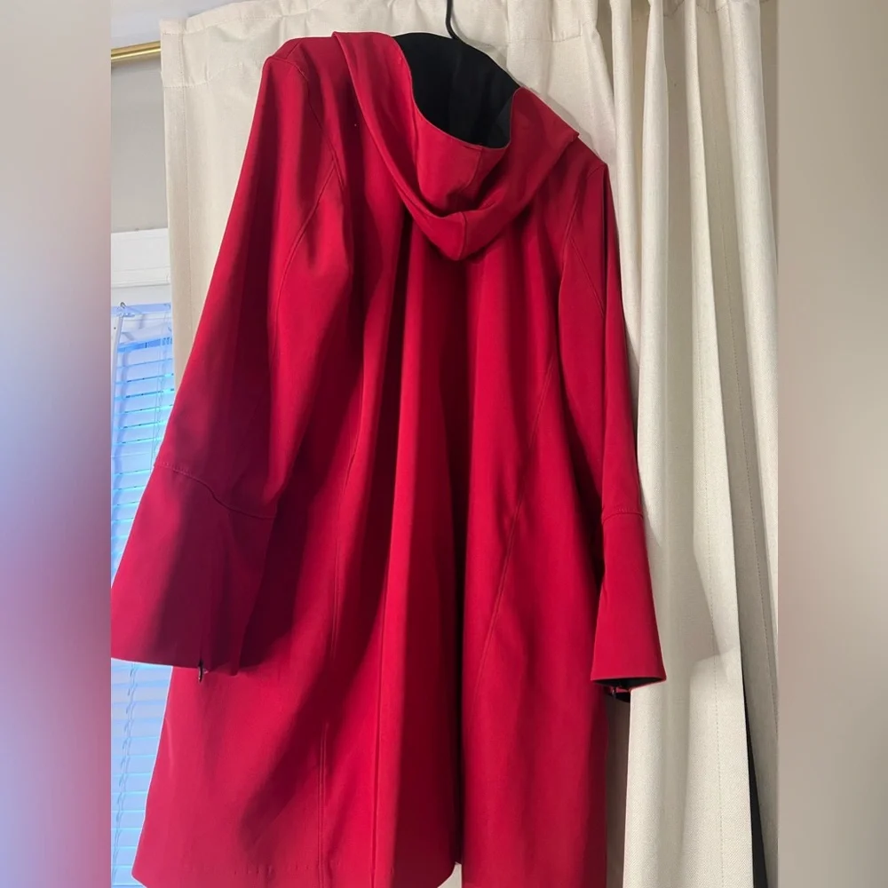 Jones Newyork women’s Red Hooded coat - Picture 2 of 5